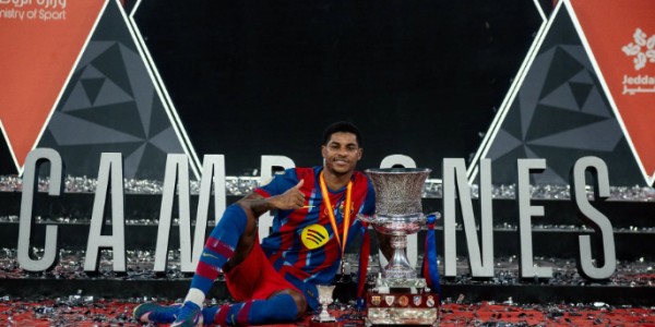 九游娱乐入口-1亿欧到3000万欧！昔日曼联太子陨落，降薪留巴萨，也不回曼联|巴塞罗那|马库斯·拉什福德|拉什福德|贝克汉姆|球员_新浪体育_新浪新闻