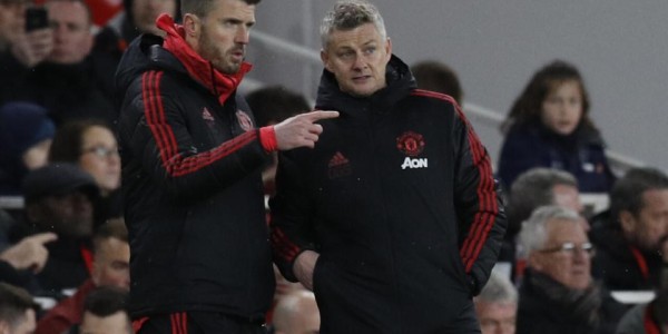 卡里克为何逆转娃娃脸？名记：他不盼着转正，一招打动体育总监