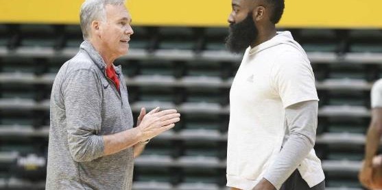 九游娱乐下载-季后赛三分命中率45%，火箭队三分炮台+饼皇，复制德安东尼战术