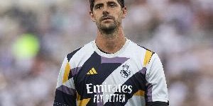 记者：库尔图瓦仍在从肌肉拉伤中恢复，皇马考虑让他休战莱加内斯