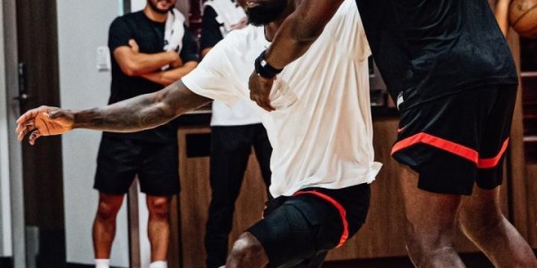 九游娱乐下载-季后赛三分命中率45%，火箭队三分炮台+饼皇，复制德安东尼战术