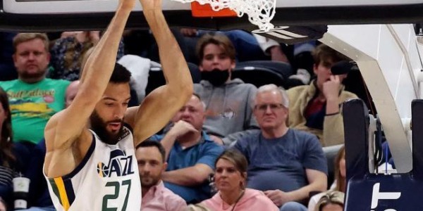 九游娱乐-8战7负后豪取6连胜 戈贝尔复出爵士重新步入正轨