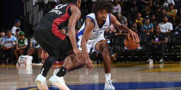 九游娱乐-队记：热火用Ex10合同签后卫伊森-汤普森 季前赛21人名单已有18人