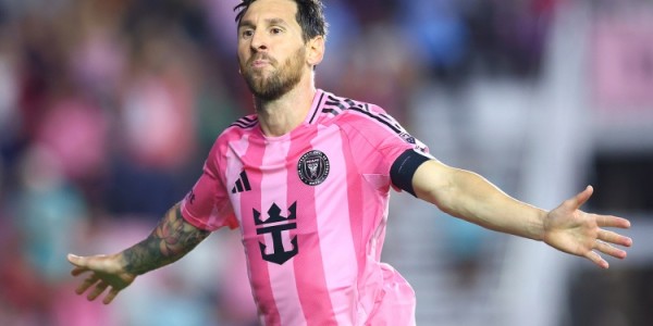 九游娱乐下载-迈阿密高层：我们年收入突破2.5亿美元，梅西推动实现了许多成就